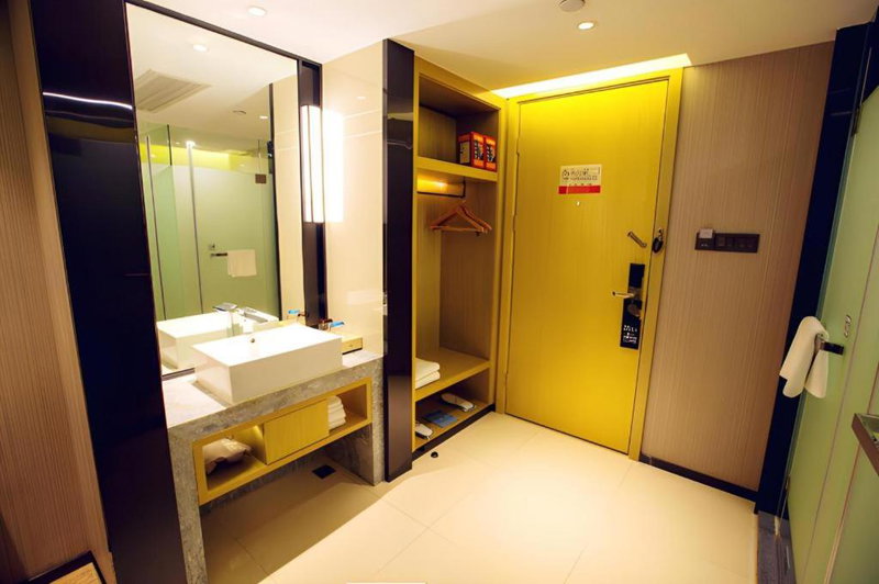 Echarm Hotel Nanning Guangxi University Xinyang Longteng District Maternal and Child Hospital, Nanning, China