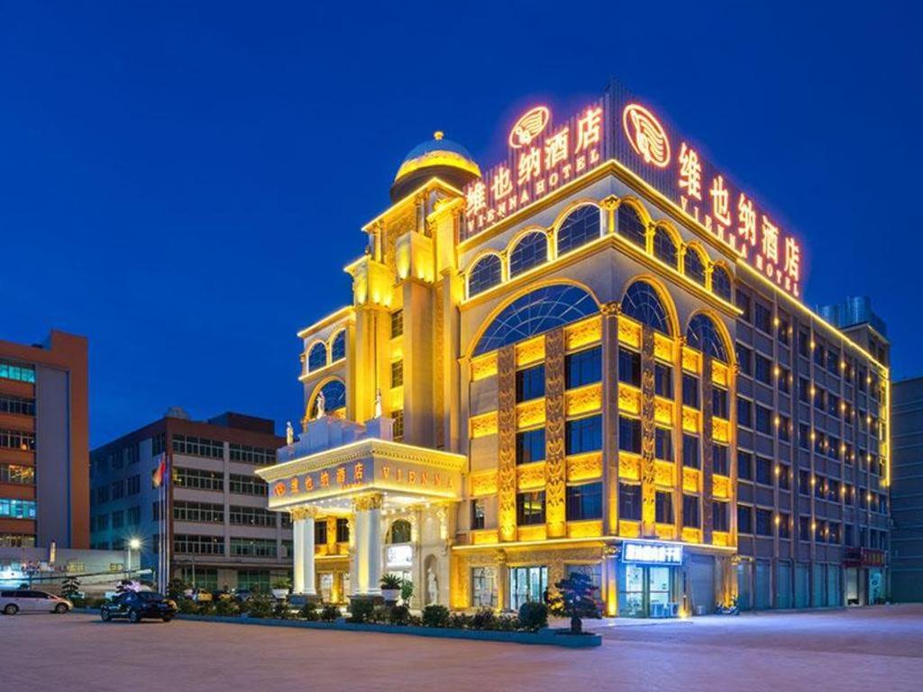 Hotel · Vienna Hotel Guangzhou Baiyun College Jinyuan Plaza, Guangzhou