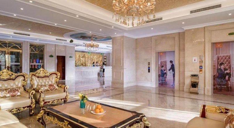 Vienna Hotel Guangzhou Baiyun College Jinyuan Plaza, Guangzhou, China