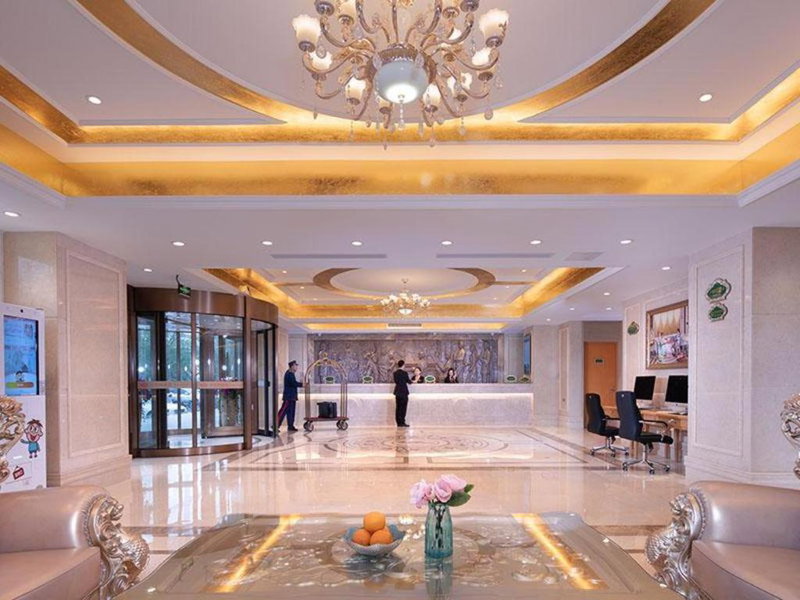 Vienna Hotel Jinan Railway Station, Jinan, China