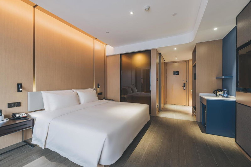 Atour Hotel Zhanjiang Renmin Avenue Dingsheng Plaza, Zhanjiang, China