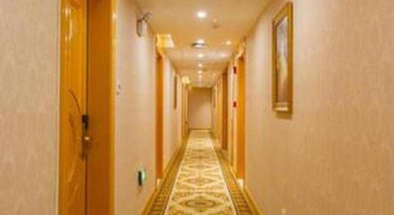 Vienna Hotel Guangxi Liuzhou Xijiang Vientiane City, Liuzhou, China