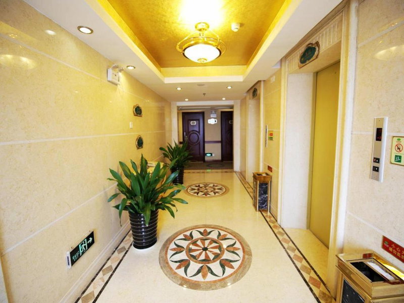 Vienna Hotel Nanning Train Station, Nanning, China