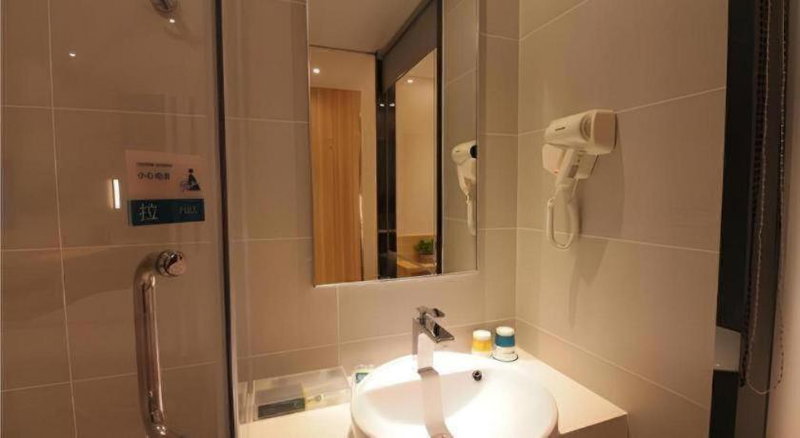 City Comfort Inn Xinxiang Pingyuan Road Pangdonglai, Xinxiang, China