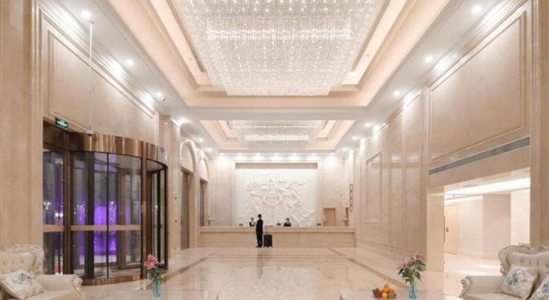 Vienna Hotel Shanghai Hongqiao Hub National Exhibition Center Huqingping Road, Shanghai, China