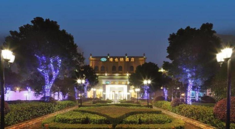 Vienna Hotel Shanghai Hongqiao Hub National Exhibition Center Huqingping Road, Shanghai, China