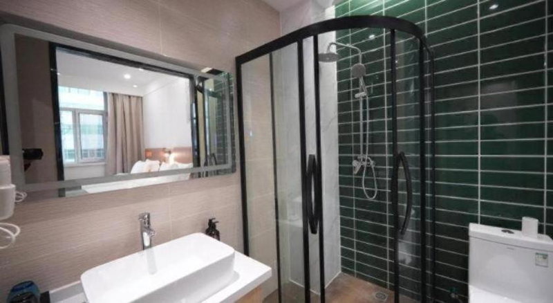 GreenTree Inn Express Hebei Shijiazhuang Zhengding County Changshan Dong Road, Zhengding, China