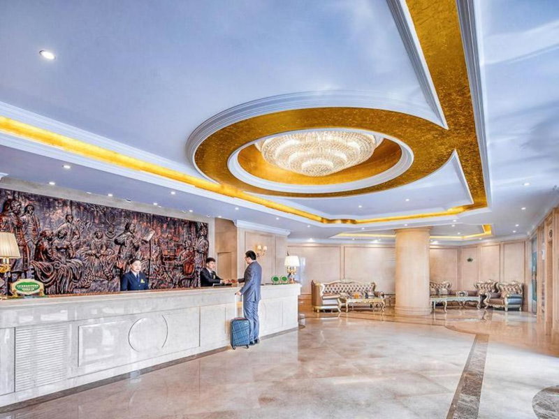 Vienna Hotel Shanghai Hongqiao National Exhibition Cente Sijing Metro Station, Fenghuangshan, China