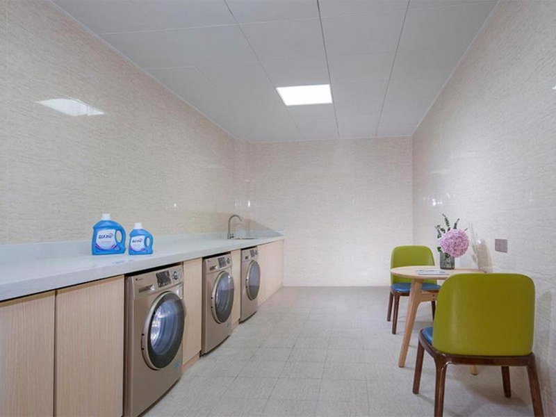 Vienna Hotel Guangdong Foshan Shunde Longjiang Material City, Shunde, China