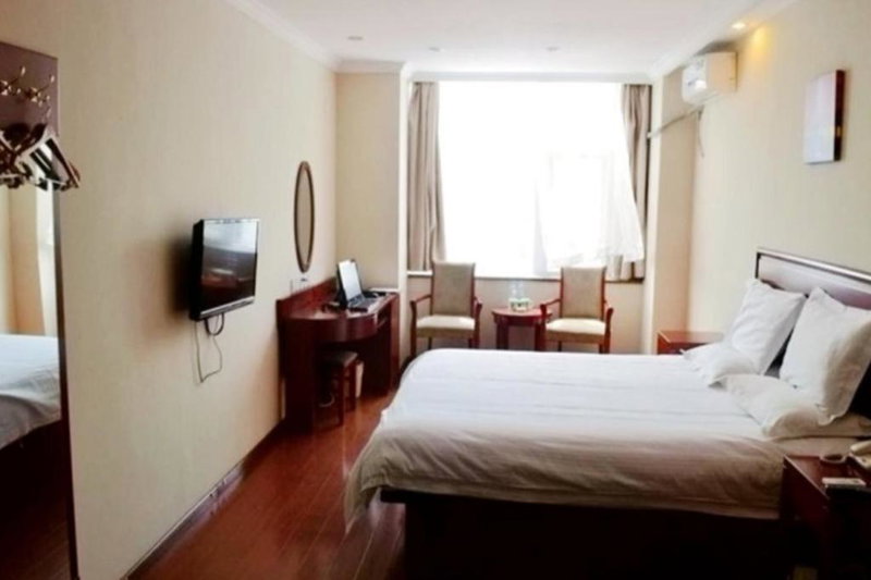 GreenTree Inn Langfang GuanGYAng District GuanGYAng Road City Government Express Hotel, Nanjianta, China