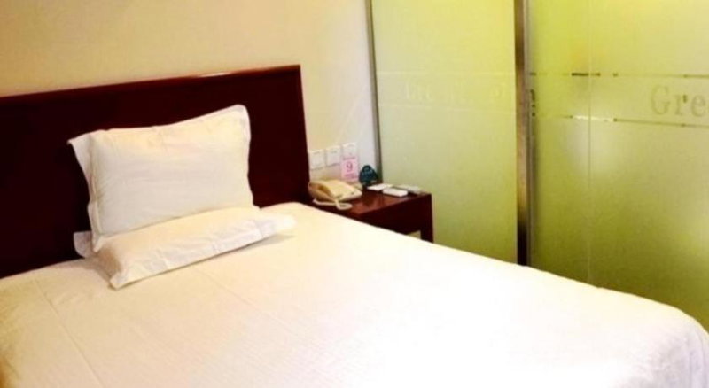 GreenTree Inn Langfang GuanGYAng District GuanGYAng Road City Government Express Hotel, Nanjianta, China