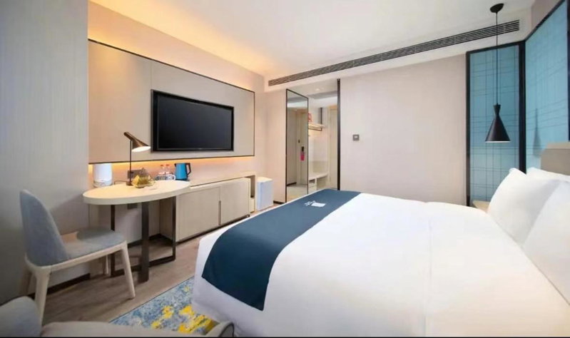 Echarm Hotel Shenyang North Railway Station, Shenyang, China