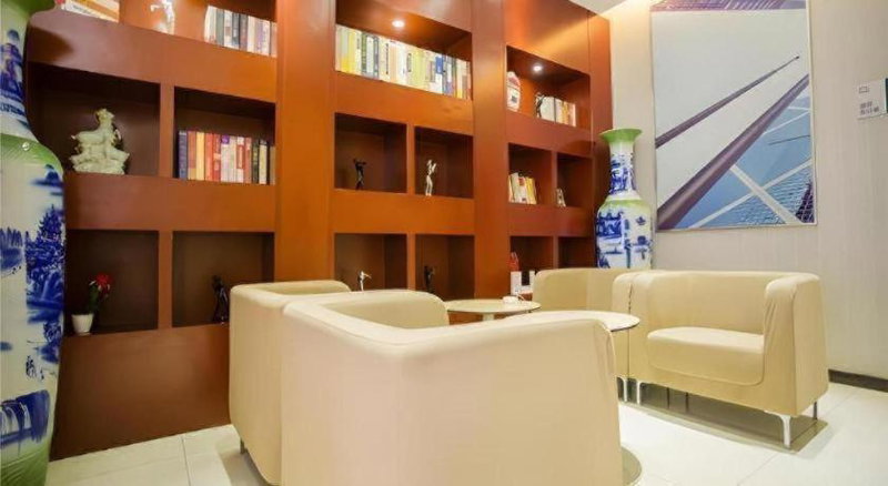 City Comfort Inn Nanchang Shuanggang Metro Station Finance University, Nanchang, China
