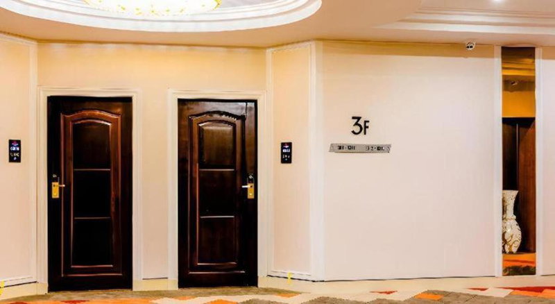 Borrman Hotel Zhanjiang Dingsheng Plaza Seaside Park, Zhanjiang, China