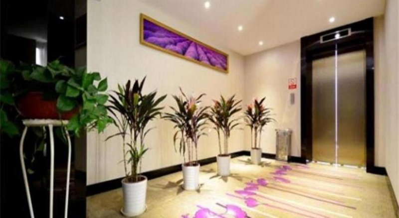 Lavande Hotel Wuhan Wangjiawan Subway Station Branch, Wuhan, China