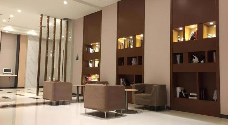 City Comfort Inn Wuhan Hongshan District Baishazhou Huangjiahu University Town, Wuhan, China