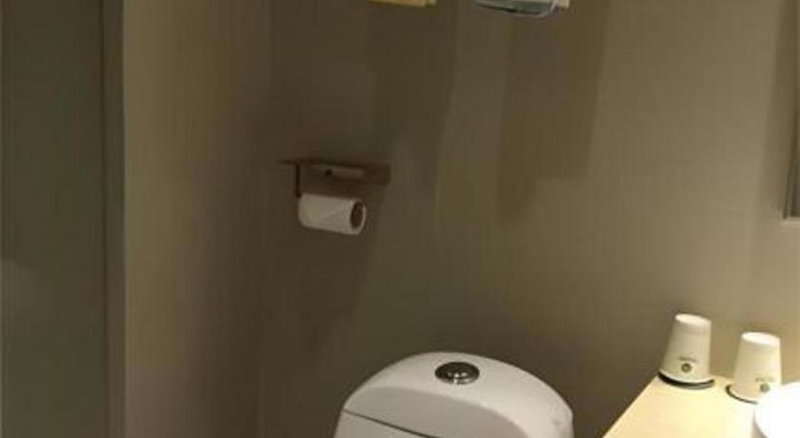 City Comfort Inn Wuhan Hongshan District Baishazhou Huangjiahu University Town, Wuhan, China