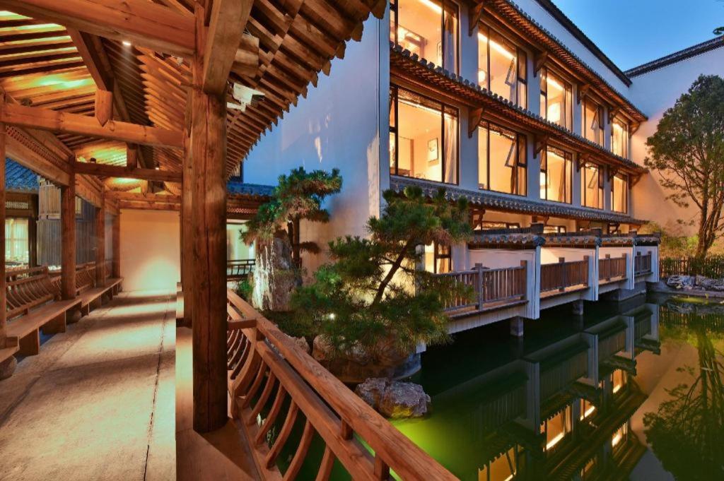 Hotel · Blossom House Jinan Shunlu, Jinan