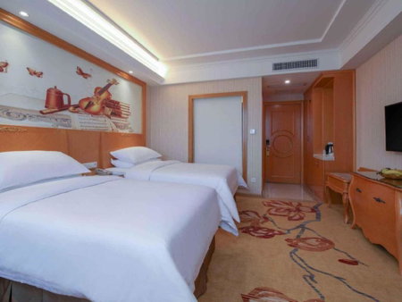 Vienna Hotel Guangdong Huiyang Qiuchang Yingbin Road, Huizhou, China