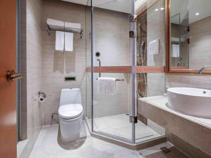 Vienna Hotel Guangdong Huiyang Qiuchang Yingbin Road, Huizhou, China