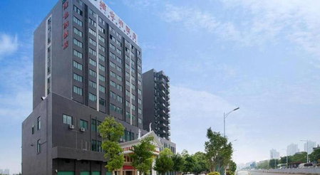 Vienna Hotel Guangdong Qingyuan Wanda Plaza Xincheng Beijiang, Qingyuan, China