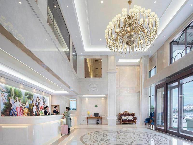 Vienna International Hotel Mongolia Chifeng High-Speed Railway Station, Chifeng, China