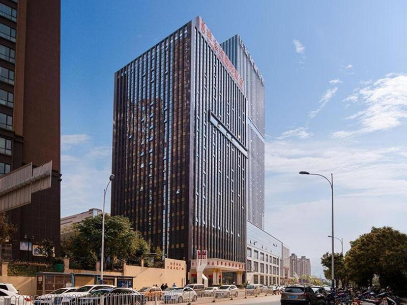 Vienna International Hotel Kunming Guangfu Road Aegean Shopping Center, Kunming, China