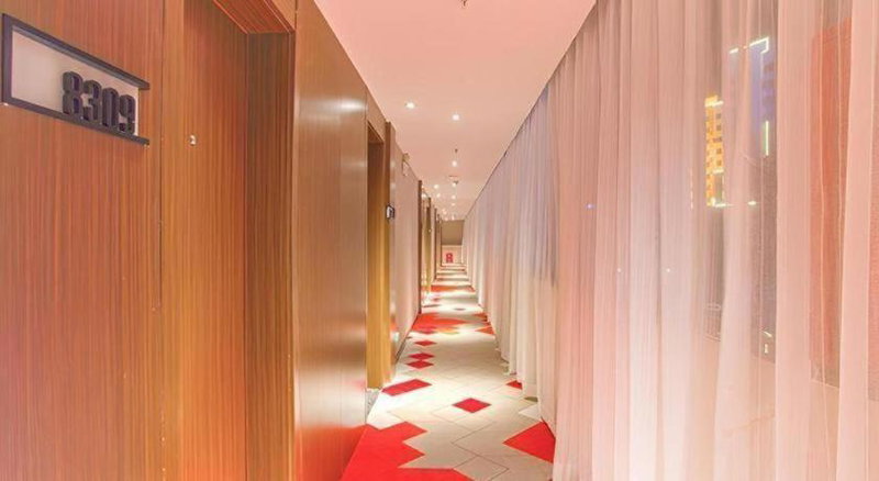 Borrman Hotel Hezhou Lingfeng Plaza, Hezhou, China
