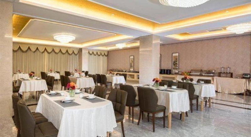 Vienna Hotel Shandong Linyi Mengyin, Mengyin, China