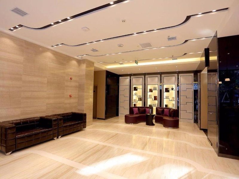 Lavande Hotels Harbin Central Street Baluoke, Harbin, China