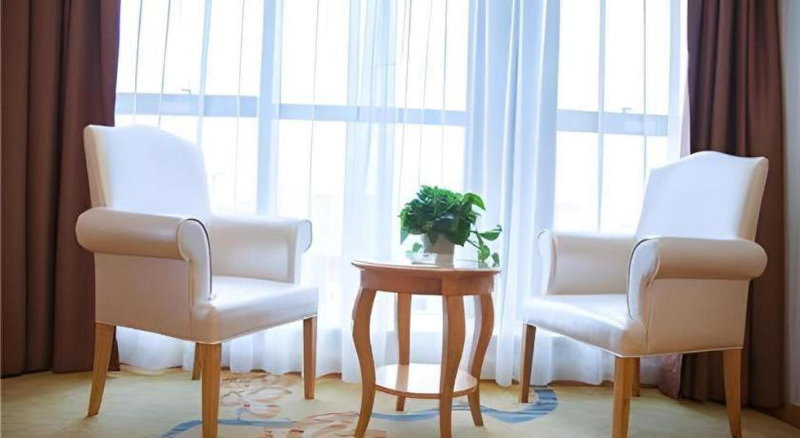 Vienna Hotel Guangzhou Airport Gaosu Pingsha, Guangzhou, China