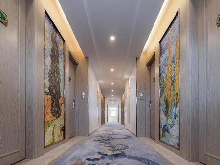 Vienna Hotel Shenzhen Pingshan Longtian Town, Sanjiaolou, China