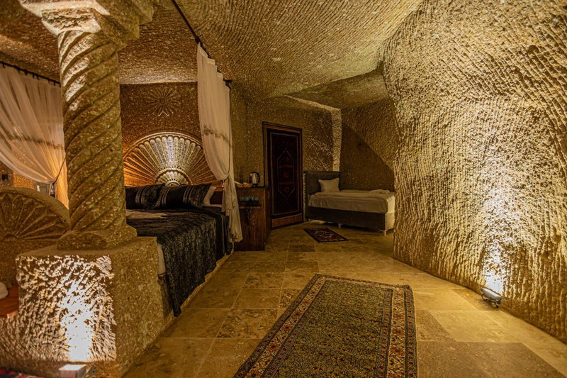 Zümrütü Anka Cave, Urgup, Turkey
