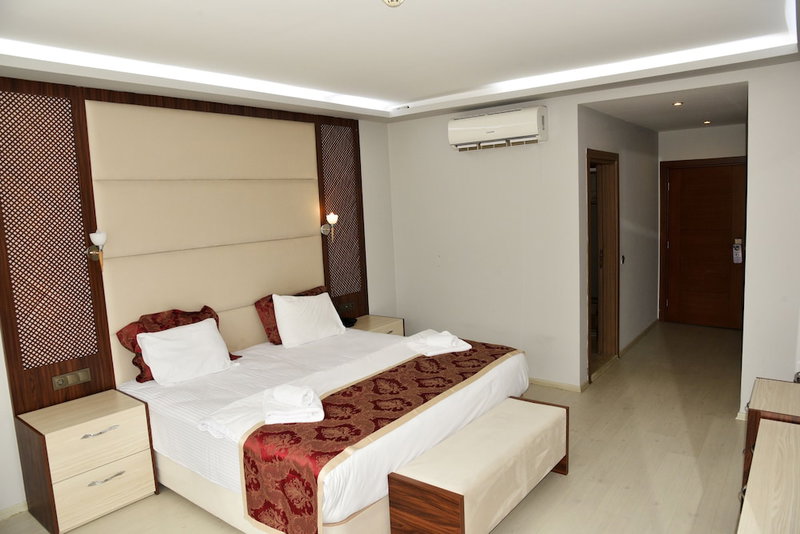 Cevaher Hotel & Suites, Yomra, Turkey
