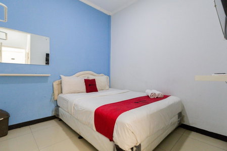 RedDoorz @ Garden Boulevard Citra Raya Tangerang, Tangerang, Indonesia