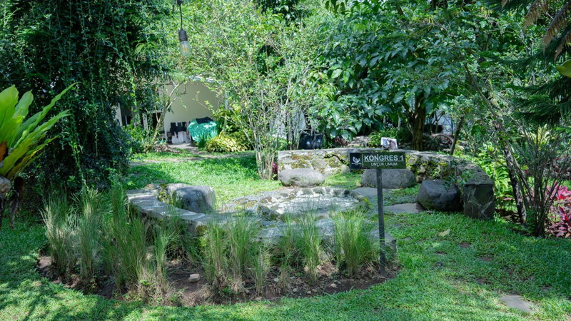 Leuweung Geledegan Ecoldge, Kiarapayung 2, Indonesia