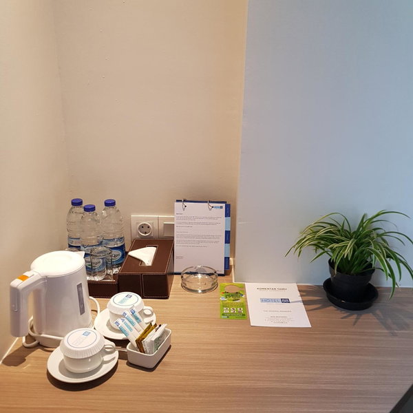 Hotel 88 ITC Fatmawati Jakarta By WH, Jakarta, Indonesia