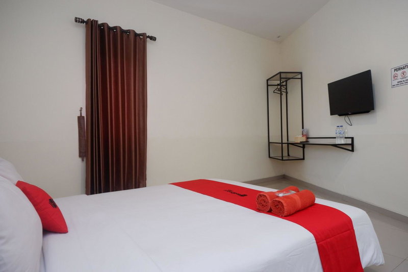 Sans Hotel Mataram Malioboro, Yogyakarta, Indonesia