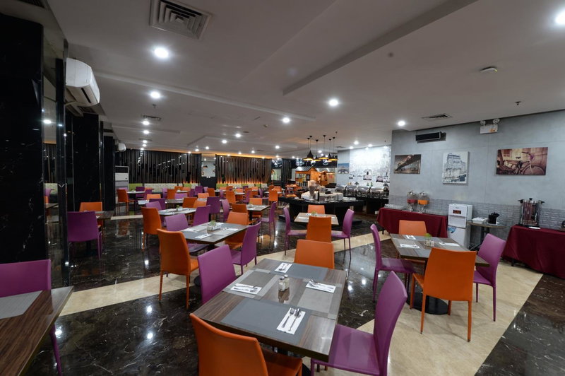 StarRay Hotel Jakarta Mangga Dua Square, Jakarta, Indonesia