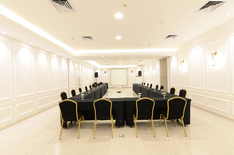 StarRay Hotel Jakarta Mangga Dua Square, Jakarta, Indonesia