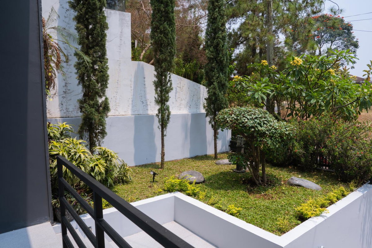 Brownies House, Indonesia