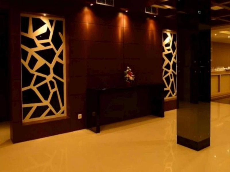 Emilia Hotel By Amazing - Palembang, Palembang, Indonesia