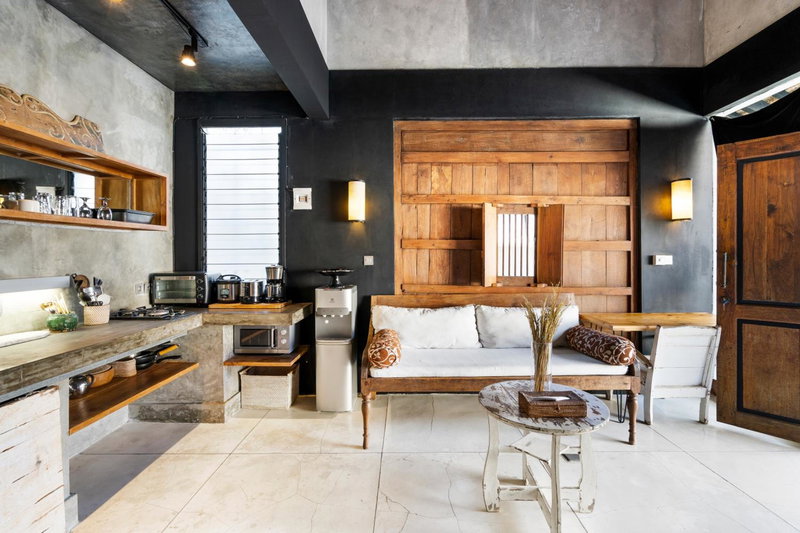 Black House Villa by Betterplace, Canggu, Indonesia