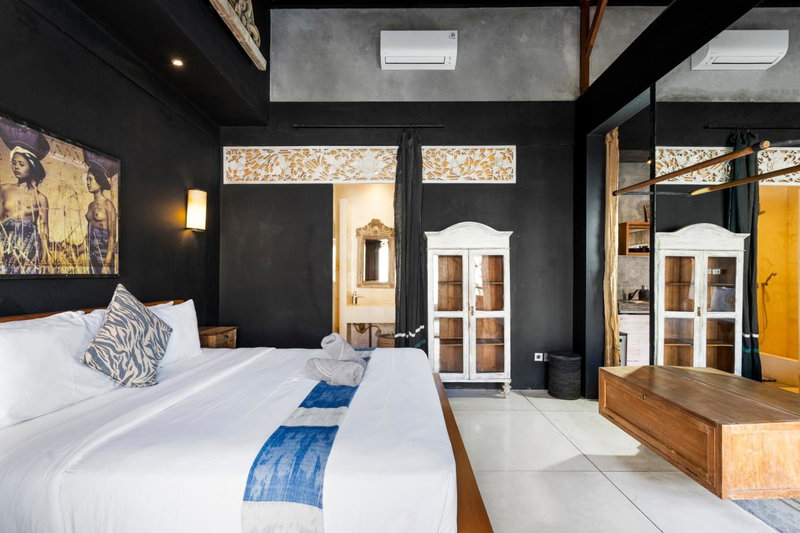 Black House Villa by Betterplace, Canggu, Indonesia