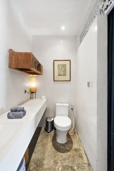 Black House Villa by Betterplace, Canggu, Indonesia