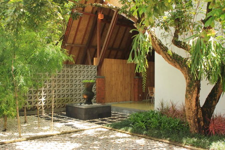 Komoreya Guesthouse, Yogyakarta, Indonesia