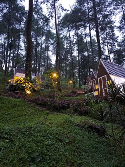 Locca Lodge, Mojokerto, Indonesia