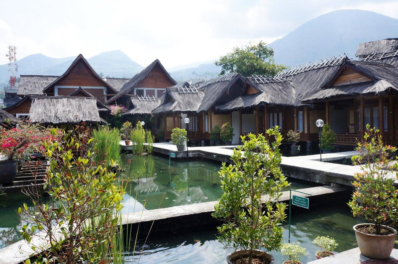 Kampung Sumber Alam Garut, Garut, Indonesia