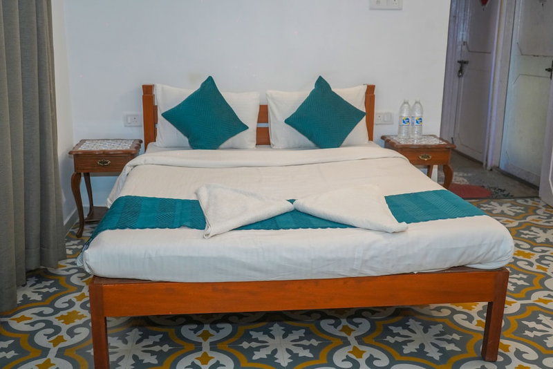 Renton Manor by Joy Stays, Arpora, India
