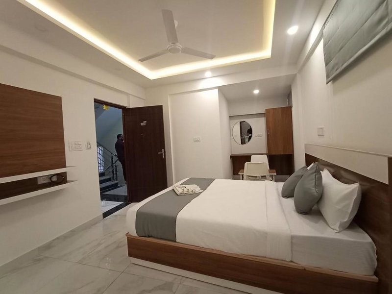 Royal N Deluxe, Bangalore, India